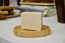 Lataa kuva Galleria-katseluun, Puinen saippua-alusta