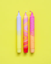 Lataa kuva Galleria-katseluun, Kruunukynttilät – Kesän Värikkäät (3 kpl)