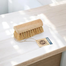 Lataa kuva Galleria-katseluun, Kuurausharja