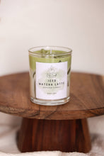 Lataa kuva Galleria-katseluun, Iced Matcha Latte -soijavahakynttilä