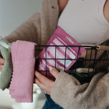 Lataa kuva Galleria-katseluun, Kylpyhuoneen Puhdistusaine täyttöpussit – Hajottaa Saostumat & Poistaa Hajut