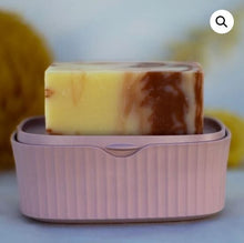 Lataa kuva Galleria-katseluun, Ekologinen saippuakotelo integroidulla alustalla
