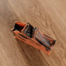 Lataa kuva Galleria-katseluun, Palmarosa-saippua – Raikastava ja Luonnonmukainen Saippua
