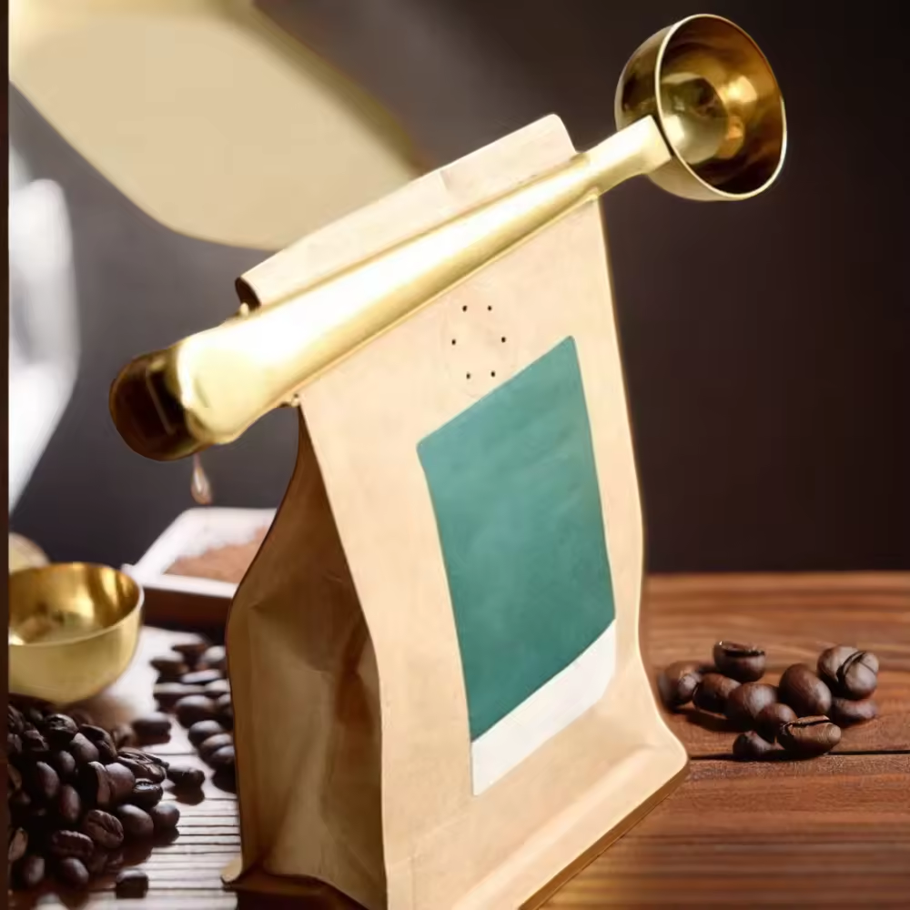 Measuring Spoon and Bag Sealer – Convenient 2-in-1 for Coffee and Tea