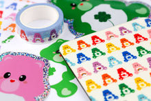 Lataa kuva Galleria-katseluun, Care Bear Sending Rainbows -glittertarra
